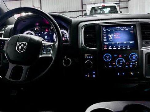 Used 2021 RAM 1500 Classic Warlock w/ Luxury Group AWD/4WD image 21