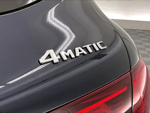 Certified 2022 Mercedes-Benz GLC 300 4MATIC image 7