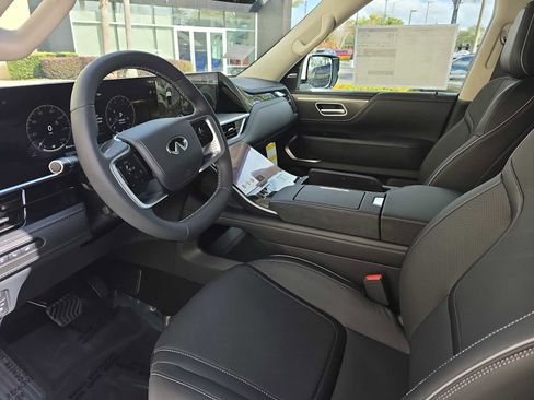 New 2026 INFINITI QX80 Luxe w/ Cargo Package image 15