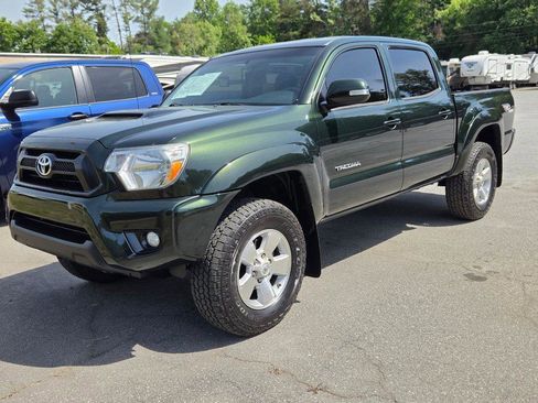 Used 2013 Toyota Tacoma 4x4 Double Cab w/ TRD Sport Pkg image 64