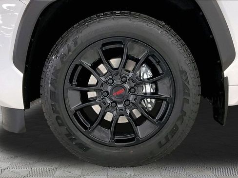 Used 2025 Toyota Sequoia Limited w/ TRD Off-Road Package image 27