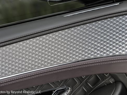 Used 2023 Bentley Continental GT V8 image 26