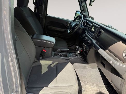 Used 2020 Jeep Wrangler Unlimited Sport AWD/4WD image 15