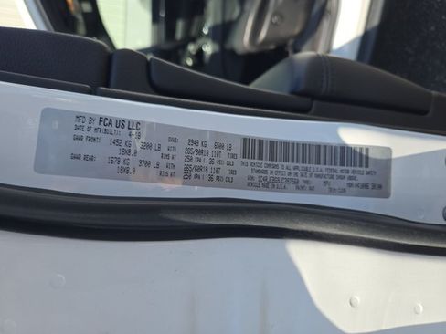 Used 2018 Jeep Grand Cherokee Limited RWD image 14