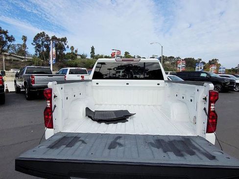 Used 2022 Chevrolet Silverado 1500 LT image 24