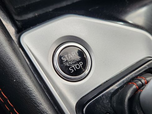 Used 2023 Nissan Altima 2.5 SR image 19