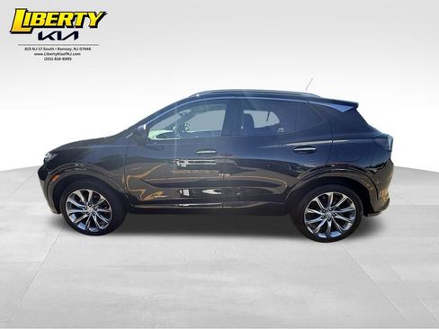 Used 2024 Buick Encore GX Avenir w/ Avenir Convenience Package AWD/4WD image 4