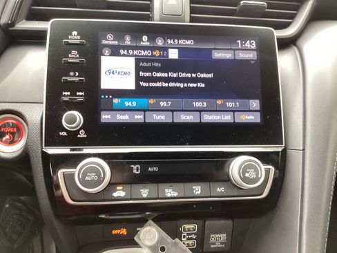 Used 2021 Honda Insight EX image 10