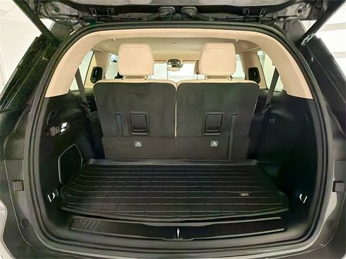 Used 2021 Jeep Grand Cherokee L Limited image 22