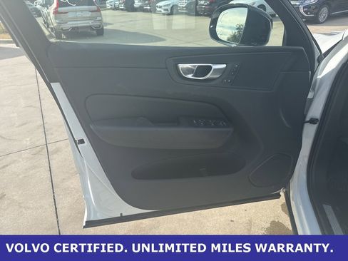 Certified 2025 Volvo XC60 B5 Plus image 18