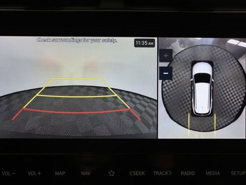 Used 2023 Hyundai Tucson Limited image 17