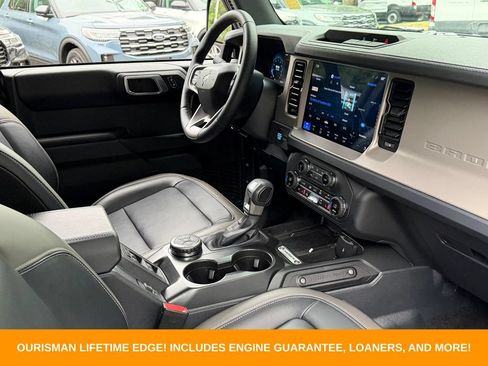 Used 2025 Ford Bronco Outer Banks AWD/4WD image 12