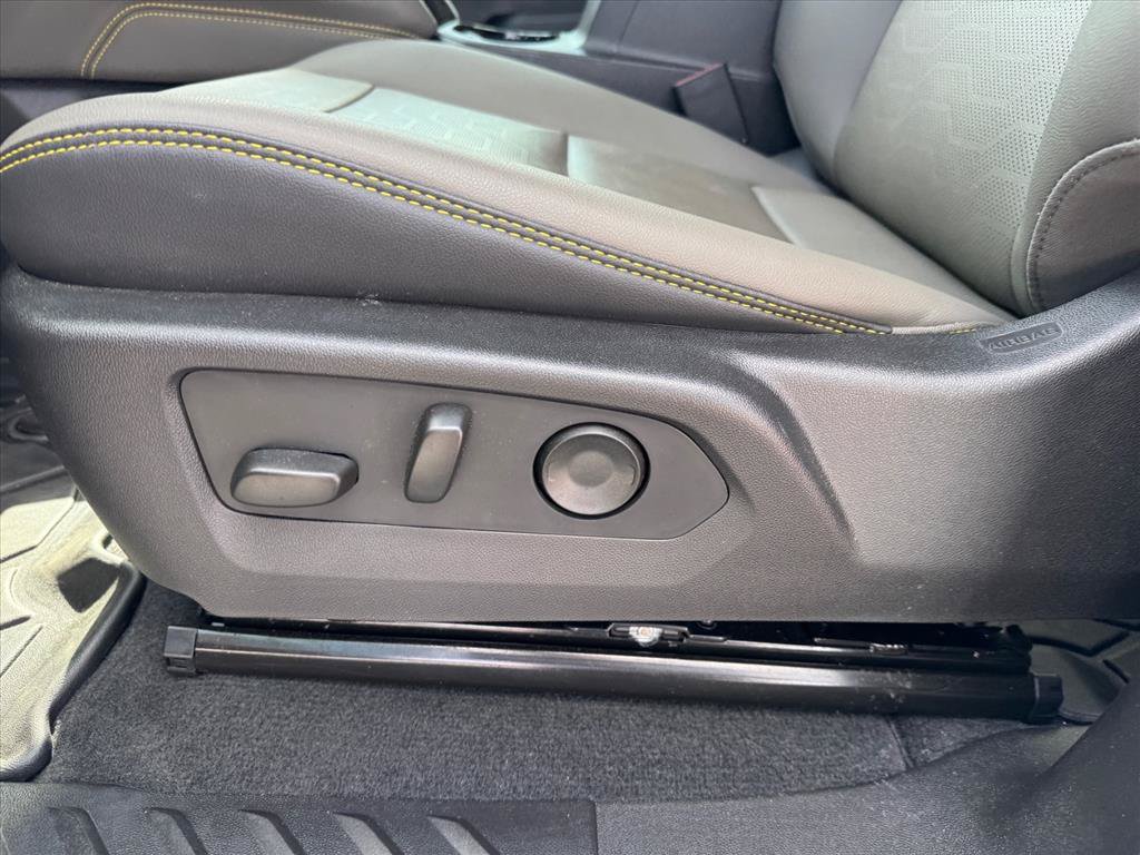 Used 2026 Chevrolet Colorado ZR2 AWD/4WD image 16