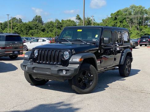 Used 2020 Jeep Wrangler Unlimited Sport S AWD/4WD image 3