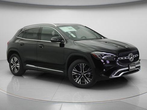 New 2026 Mercedes-Benz GLA 250 image 1