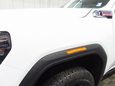 Used 2026 GMC Sierra 2500 AT4 image 52