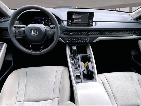 Used 2024 Honda Accord EX image 7