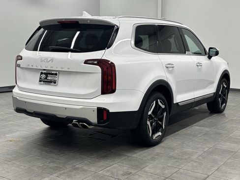 Used 2024 Kia Telluride S w/ S Sunroof Package image 40