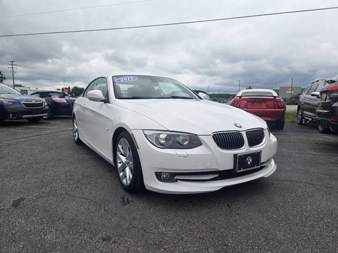 Used 2012 BMW 328i Convertible RWD image 2
