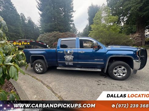 Used 2017 GMC Sierra 2500 SLT w/ Duramax Plus Package AWD/4WD image 1
