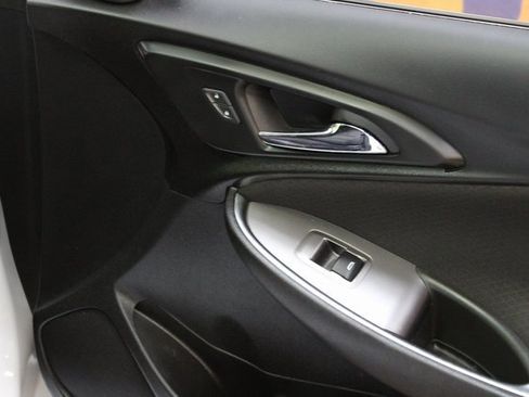 Used 2022 Chevrolet Malibu LT image 18