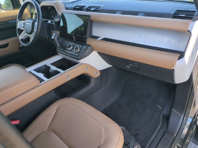 Used 2026 Land Rover Defender 130 S AWD/4WD image 19