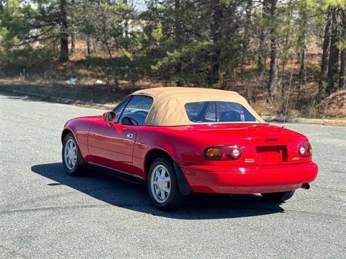 Used 1993 MAZDA MX-5 Miata image 12