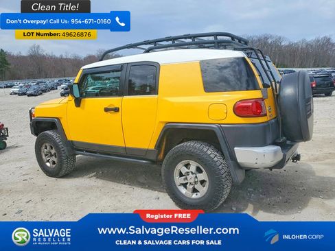 Used 2007 Toyota FJ Cruiser 4WD image 3