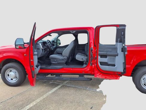 New 2026 Ford F350 XL w/ 360-Degree Camera Package RWD image 28