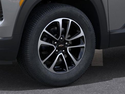 New 2026 Chevrolet TrailBlazer LT FWD image 9