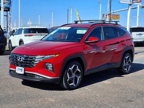 Used 2023 Hyundai Tucson SEL w/ Convenience Package image 3