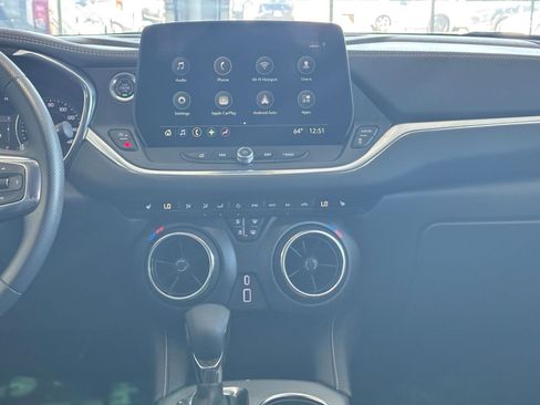 Used 2025 Chevrolet Blazer LT image 17