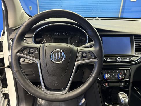 Used 2018 Buick Encore Essence AWD/4WD image 24