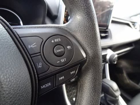 Used 2024 Toyota RAV4 XLE w/ Convenience Package AWD/4WD image 10