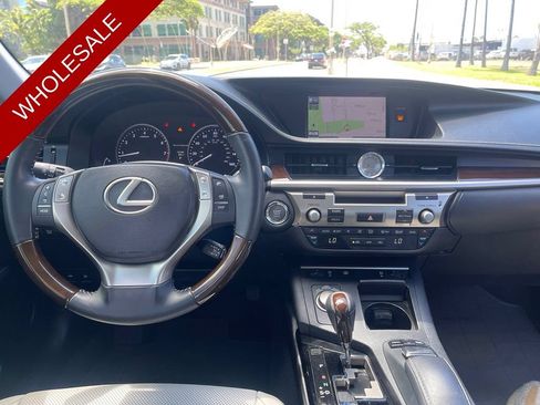 Used 2013 Lexus ES 350 FWD image 9