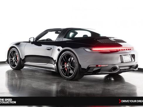 Used 2024 Porsche 911 Targa 4 GTS image 5