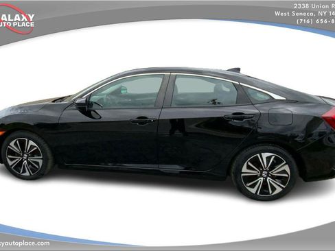 Used 2017 Honda Civic EX-T image 8
