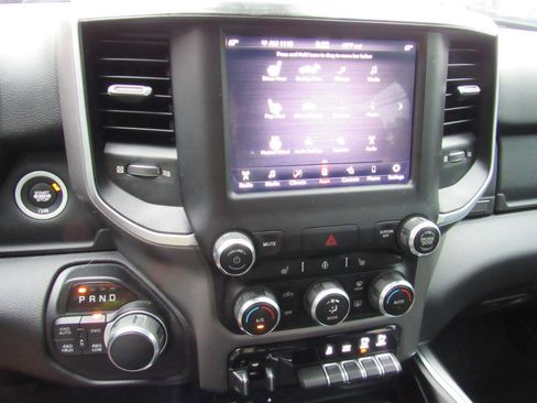Used 2019 RAM 1500 Big Horn AWD/4WD image 28