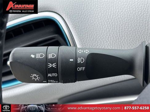 Certified 2022 Toyota Prius XLE image 27