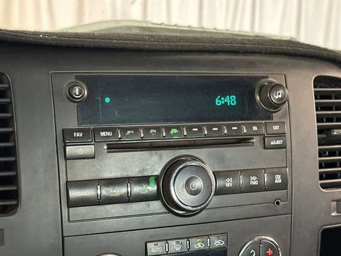 Used 2007 GMC Sierra 2500 SLE w/ SLE2 Preferred Package image 19