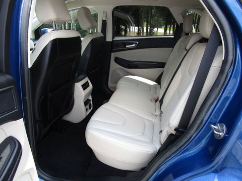 Used 2021 Ford Edge Titanium w/ Cargo Accessory Package FWD image 22