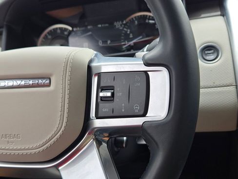 Used 2023 Land Rover Discovery HSE R-Dynamic image 33