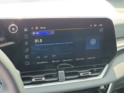 Used 2025 Chevrolet Equinox LT image 21