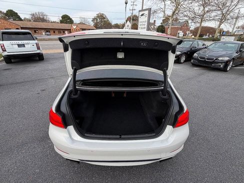 Used 2018 BMW 540i RWD image 21