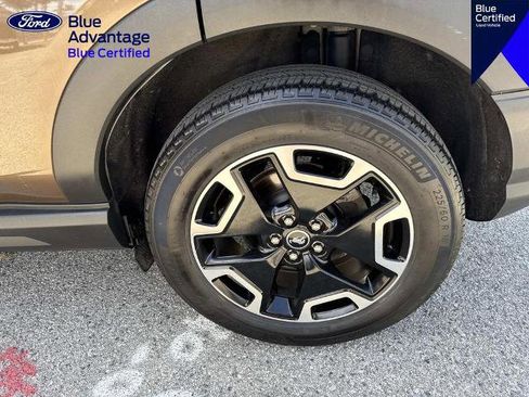 Certified 2022 Ford Bronco Sport Outer Banks AWD/4WD image 9
