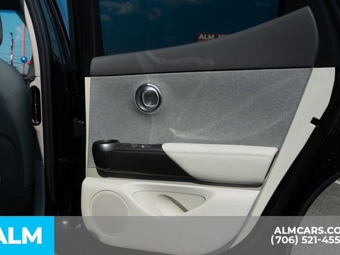 Used 2024 Genesis GV60 RWD image 44