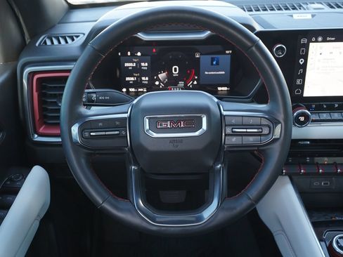Used 2023 GMC Canyon AT4X AWD/4WD image 10