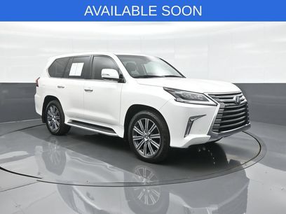 Used 2016 Lexus LX 570 4WD w/ Luxury Package