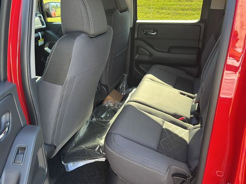 New 2026 Nissan Frontier SV w/ SV Convenience Package RWD image 11