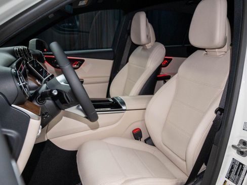 New 2026 Mercedes-Benz GLC 300 image 10